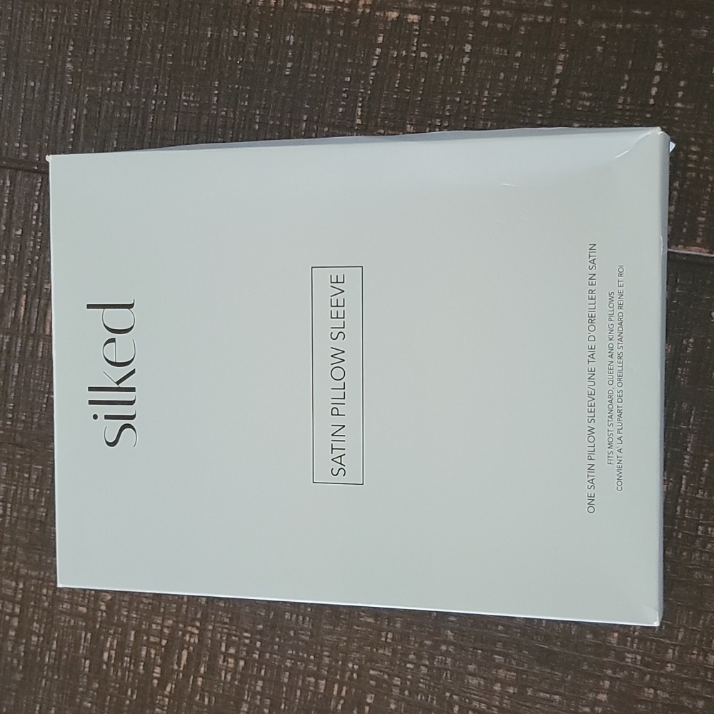 Silked Satin pillow sleeve new in box